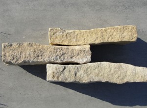 Piaskowiec - kamień rzędowy biało-żółty i żółty